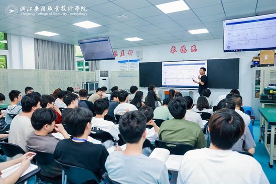 德信竞技安全通道图片