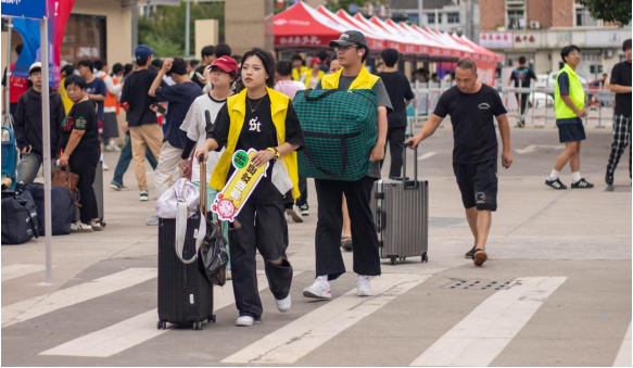 德信竞技客户端图片