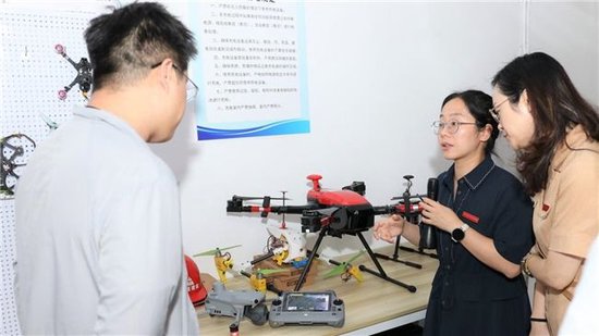 德信竞技客户端图片